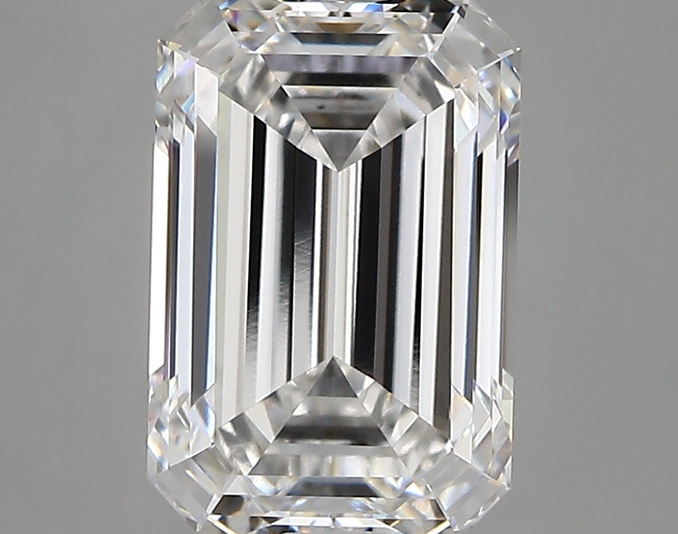 4.04 Carat Emerald Shaped, Very Good Cut, E Color, VVS1 Clarity, IGI Certified Lab Grown Diamond