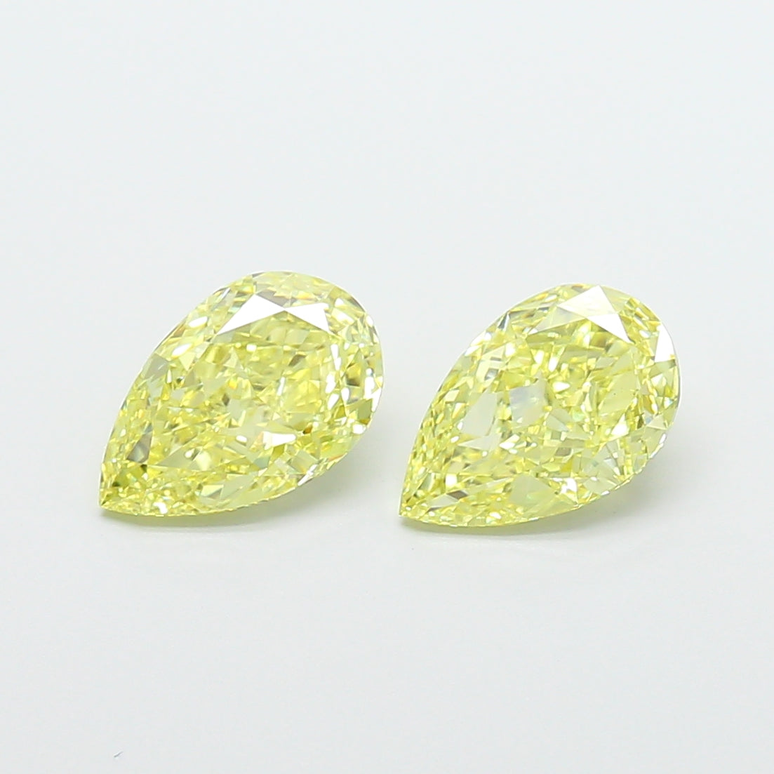 1.56 Carat Pear Shaped, Ideal Cut, VS1 Clarity, IGI Certified Lab Grown Diamond