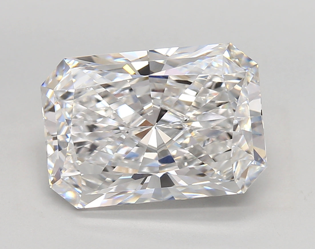 5.00 Carat Radiant Shaped, Very Good Cut, D Color, VVS1 Clarity, IGI Certified Lab Grown Diamond