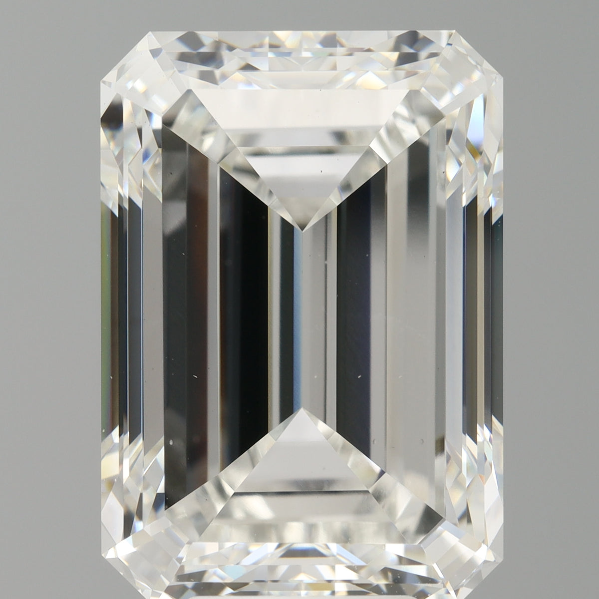 9.00 Carat Emerald Shaped, Excellent Cut, F Color, VS1 Clarity, IGI Certified Lab Grown Diamond