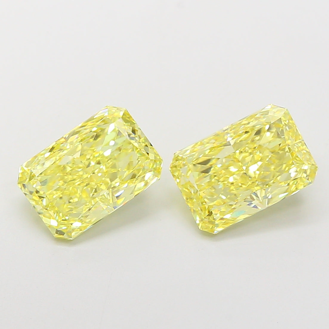 2.75 Carat Radiant Shaped, Ideal Cut, VS1 Clarity, IGI Certified Lab Grown Diamond