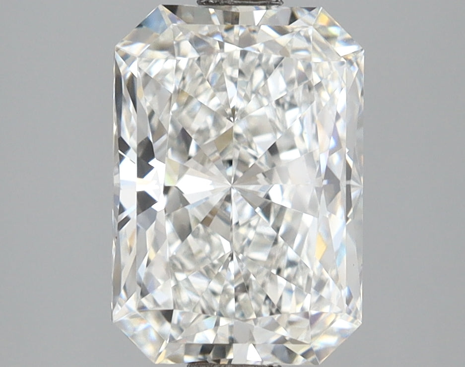 2.56 Carat Radiant Shaped, Ideal Cut, E Color, VVS2 Clarity, IGI Certified Lab Grown Diamond