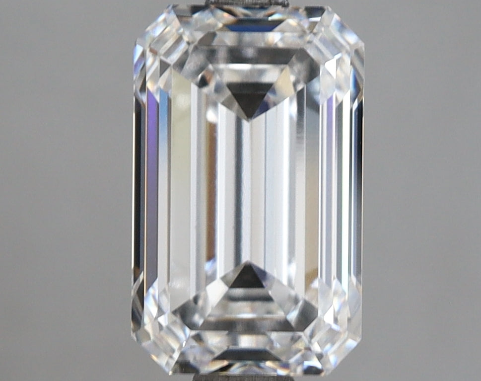 3.05 Carat Emerald Shaped, Ideal Cut, D Color, VVS1 Clarity, IGI Certified Lab Grown Diamond