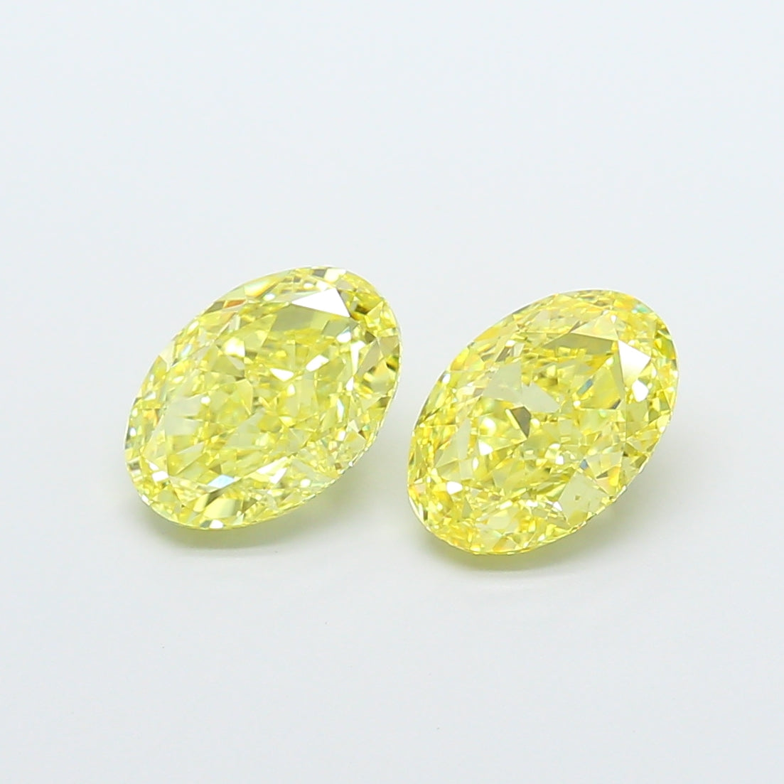 2.35 Carat Oval Shaped, Excellent Cut, VVS2 Clarity, IGI Certified Lab Grown Diamond