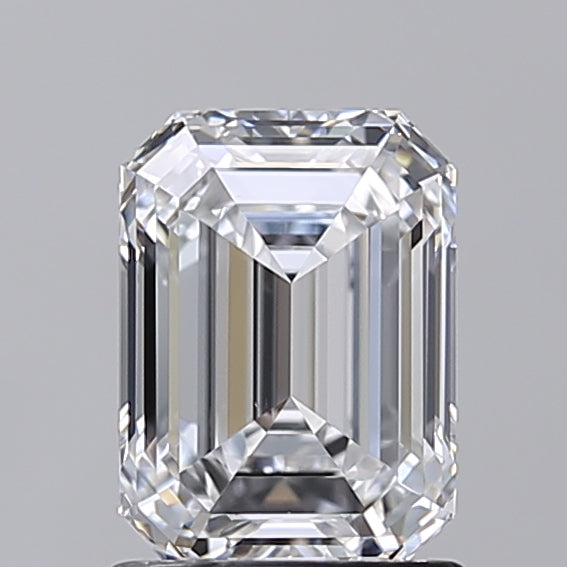 1.51 Carat Emerald Shaped, Very Good Cut, D Color, VS1 Clarity, IGI Certified Lab Grown Diamond