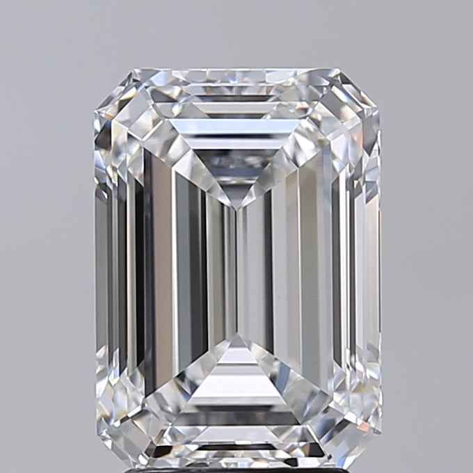 3.52 Carat Emerald Shaped, Excellent Cut, E Color, VVS2 Clarity, IGI Certified Lab Grown Diamond