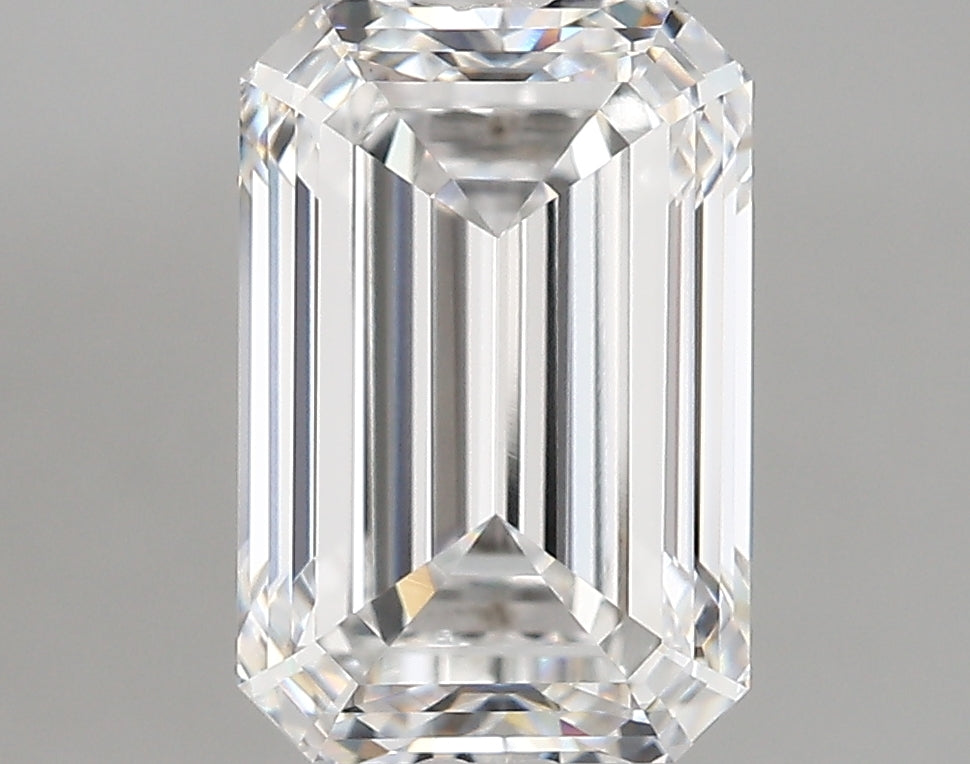 4.01 Carat Emerald Shaped, Very Good Cut, E Color, VVS1 Clarity, IGI Certified Lab Grown Diamond