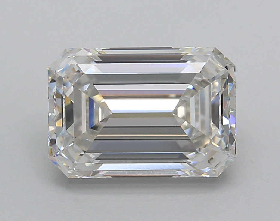 3.02 Carat Emerald Shaped, Very Good Cut, F Color, VS1 Clarity, IGI Certified Lab Grown Diamond