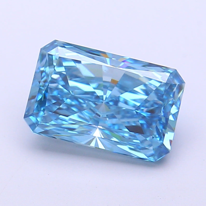 2.65 Carat Radiant Shaped, Very Good Cut, VVS2 Clarity, IGI Certified Lab Grown Diamond
