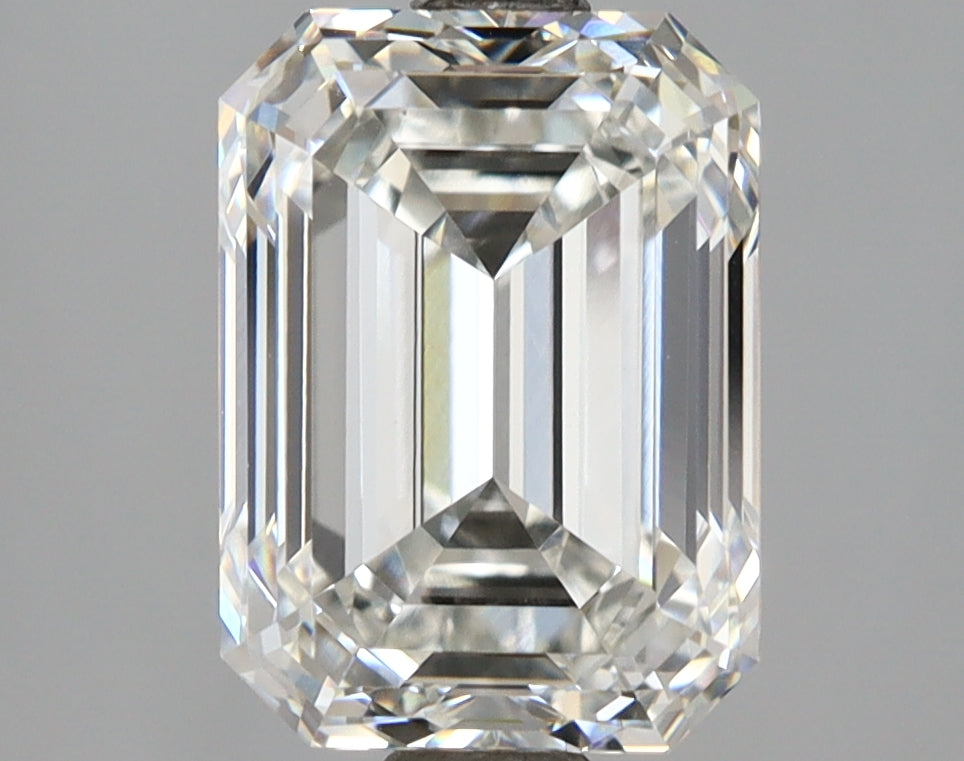 4.07 Carat Emerald Shaped, Ideal Cut, G Color, VVS2 Clarity, IGI Certified Lab Grown Diamond
