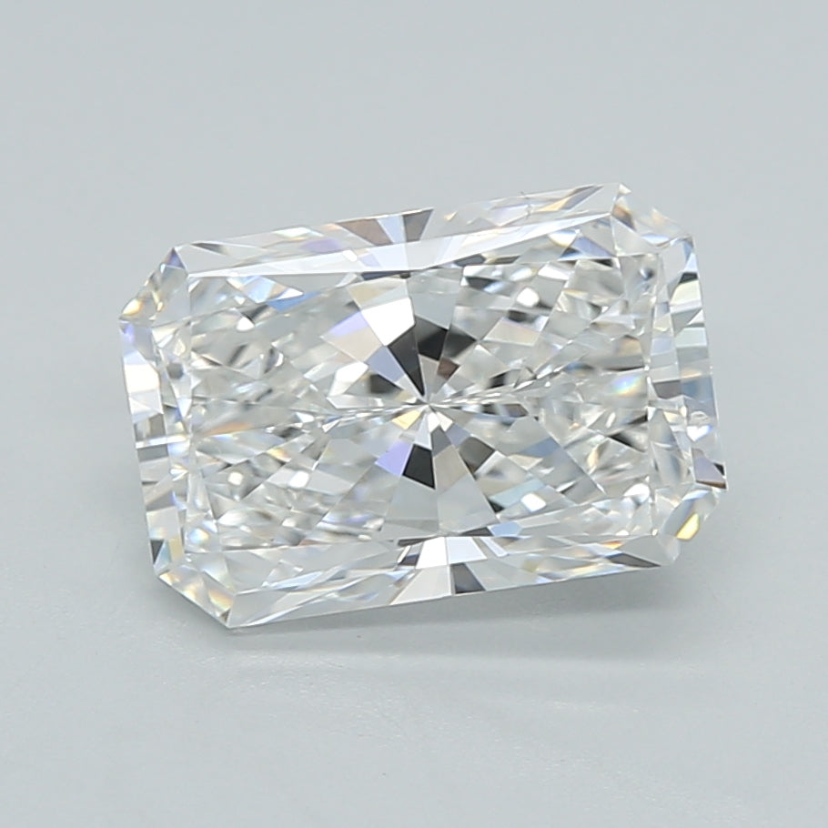 2.50 Carat Radiant Shaped, Excellent Cut, E Color, VVS1 Clarity, IGI Certified Lab Grown Diamond