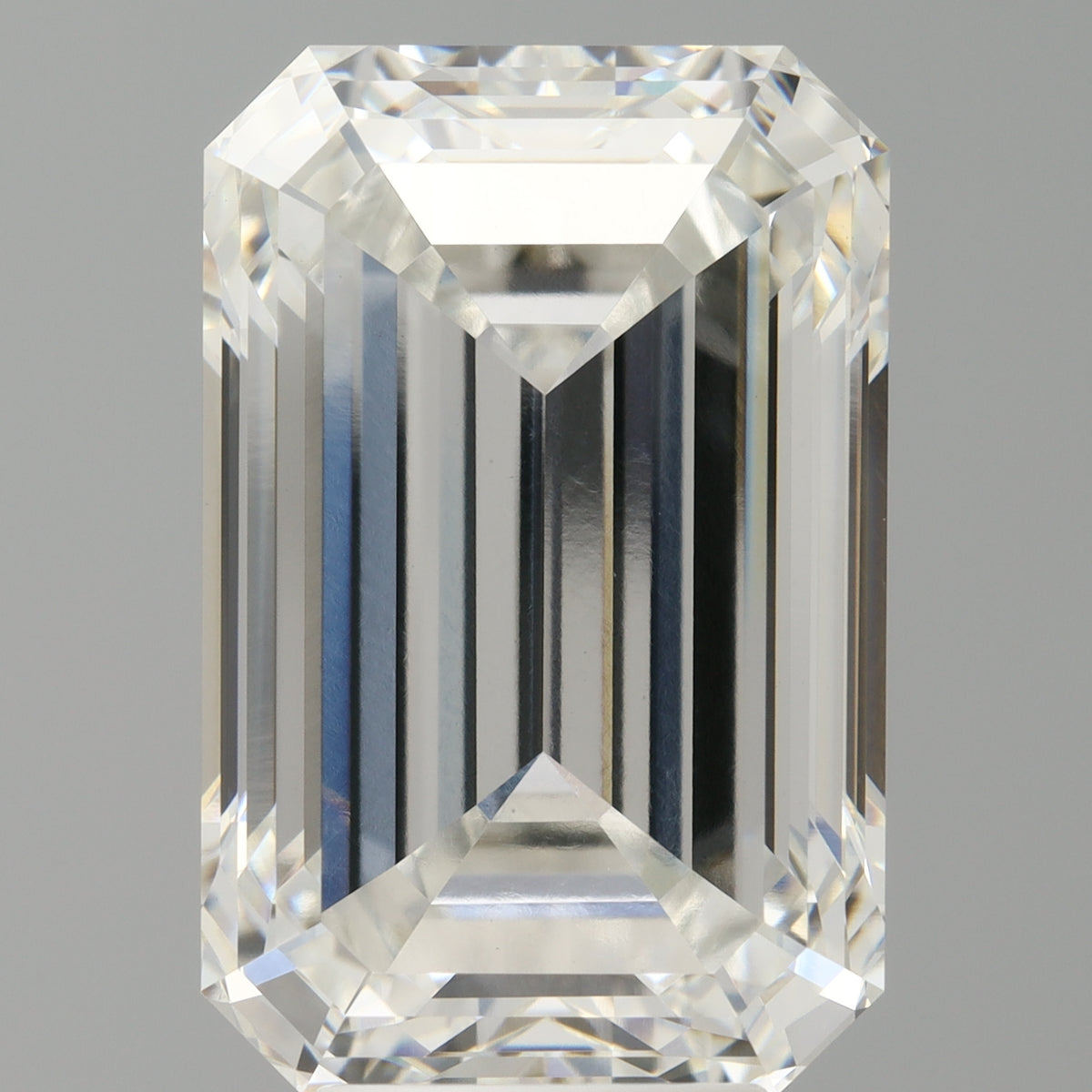 7.50 Carat Emerald Shaped, Ideal Cut, F Color, VVS2 Clarity, IGI Certified Lab Grown Diamond
