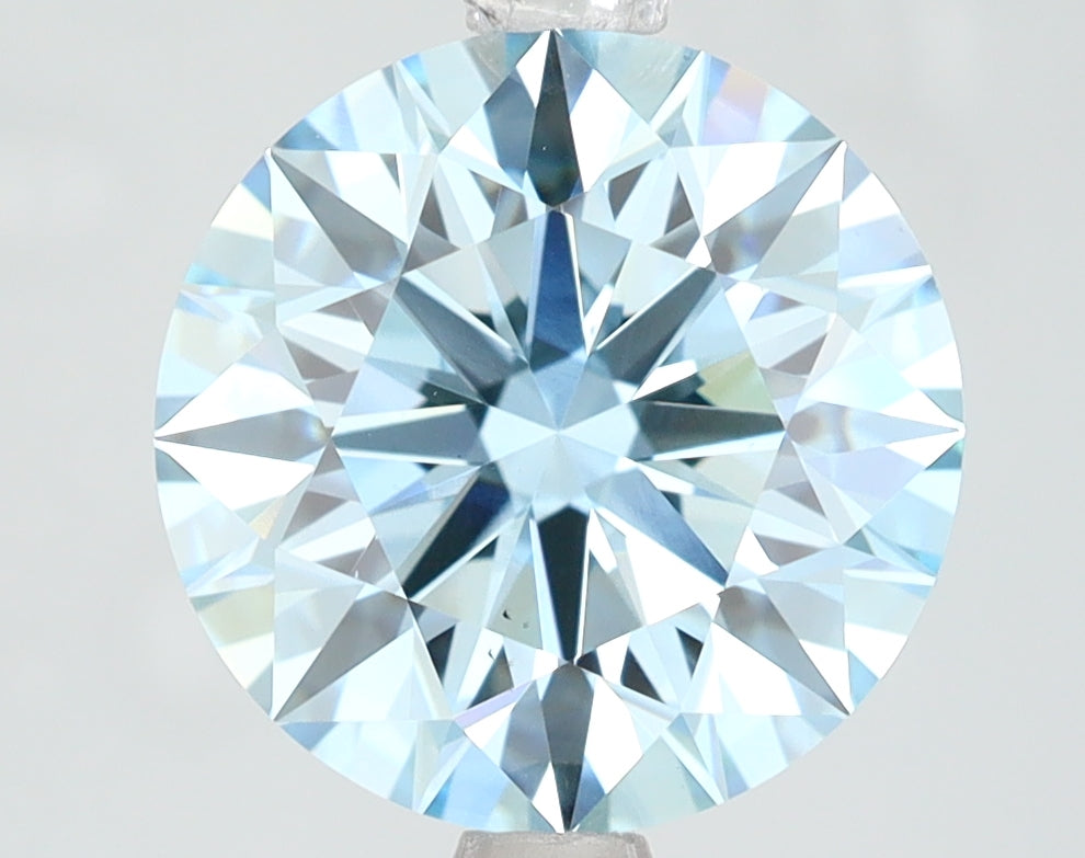 3.59 Carat Round Shaped, Excellent Cut, VS1 Clarity, IGI Certified Lab Grown Diamond