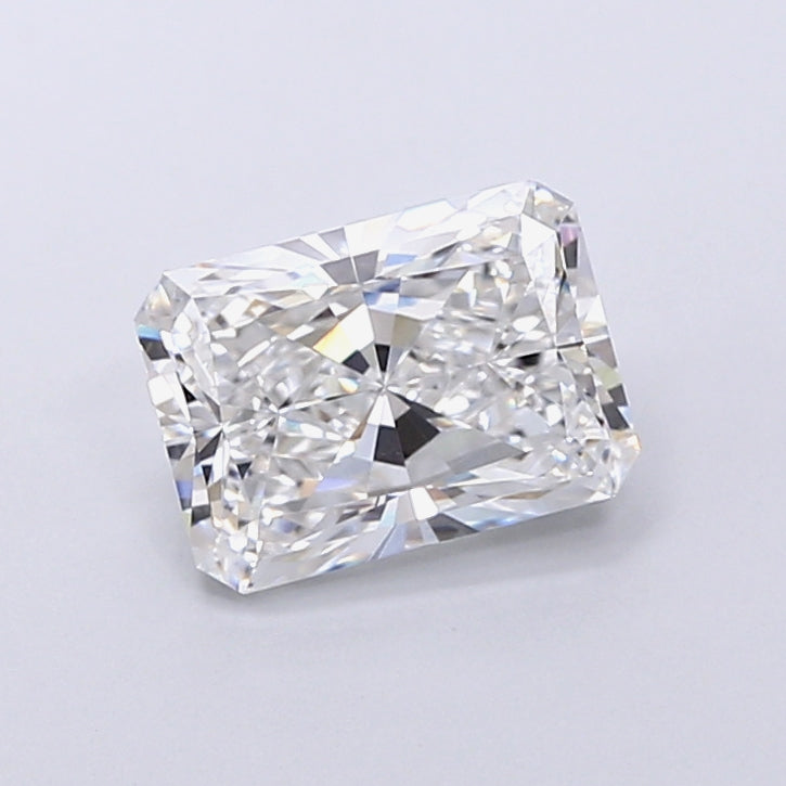 2.51 Carat Radiant Shaped, Very Good Cut, D Color, VVS2 Clarity, IGI Certified Lab Grown Diamond