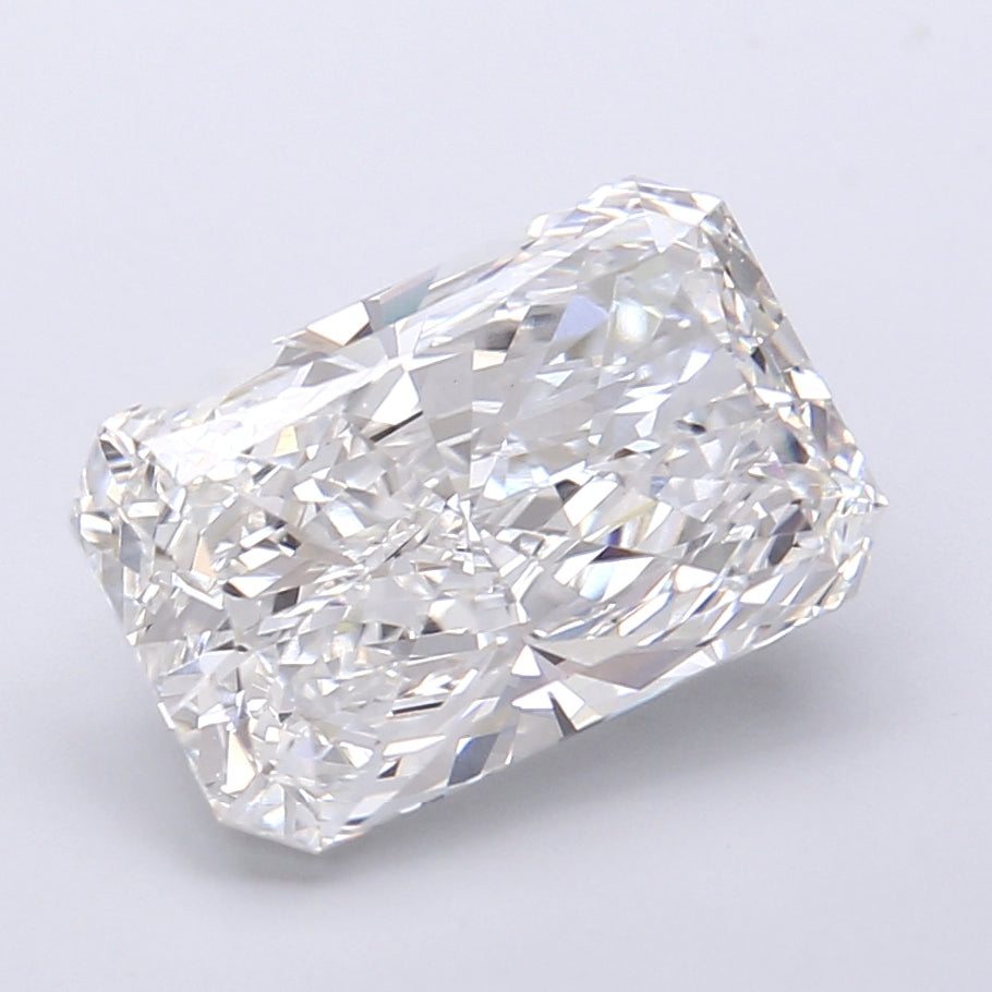 4.25 Carat Radiant Shaped, Very Good Cut, F Color, VVS2 Clarity, IGI Certified Lab Grown Diamond