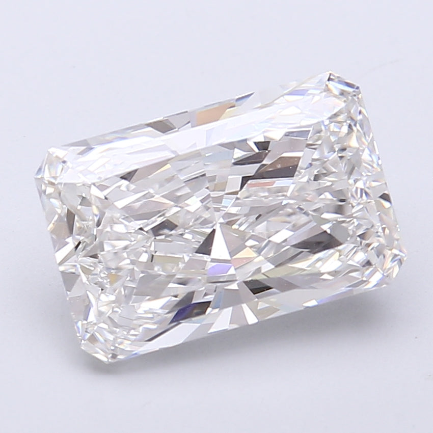 4.03 Carat Radiant Shaped, Very Good Cut, E Color, VS1 Clarity, IGI Certified Lab Grown Diamond
