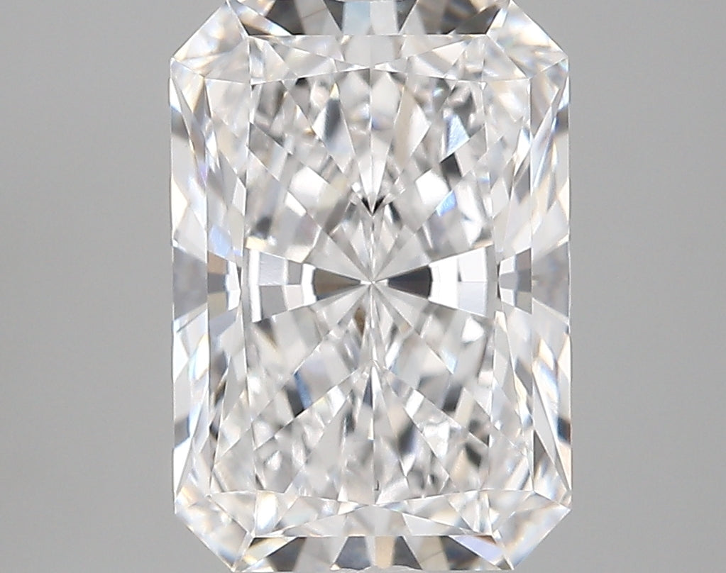 4.24 Carat Radiant Shaped, Very Good Cut, D Color, VS1 Clarity, IGI Certified Lab Grown Diamond