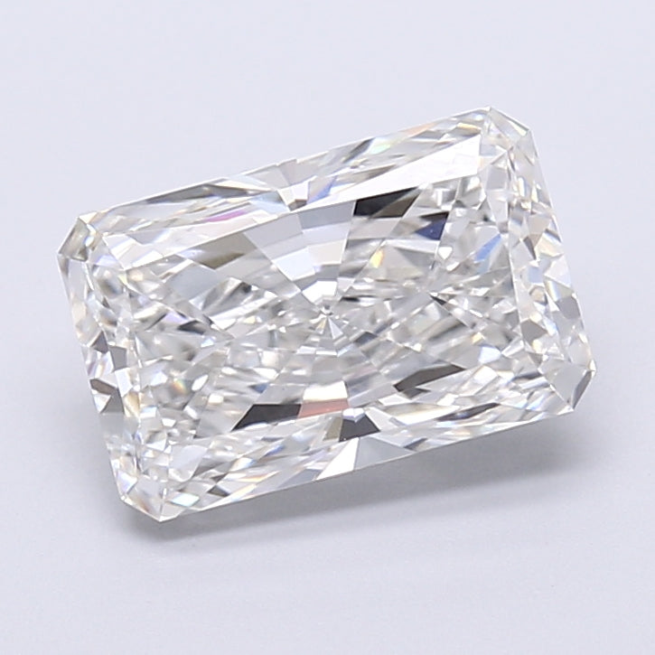 3.01 Carat Radiant Shaped, Very Good Cut, F Color, VVS2 Clarity, IGI Certified Lab Grown Diamond