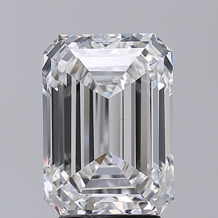 3.84 Carat Emerald Shaped, Very Good Cut, E Color, VVS2 Clarity, IGI Certified Lab Grown Diamond