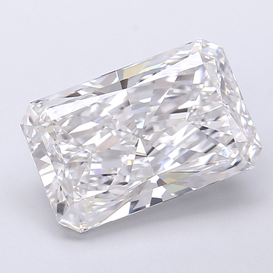 5.31 Carat Radiant Shaped, Very Good Cut, E Color, VVS2 Clarity, IGI Certified Lab Grown Diamond