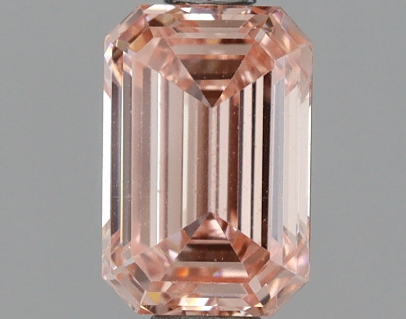 1.09 Carat Emerald Shaped, Ideal Cut, VS2 Clarity, IGI Certified Lab Grown Diamond