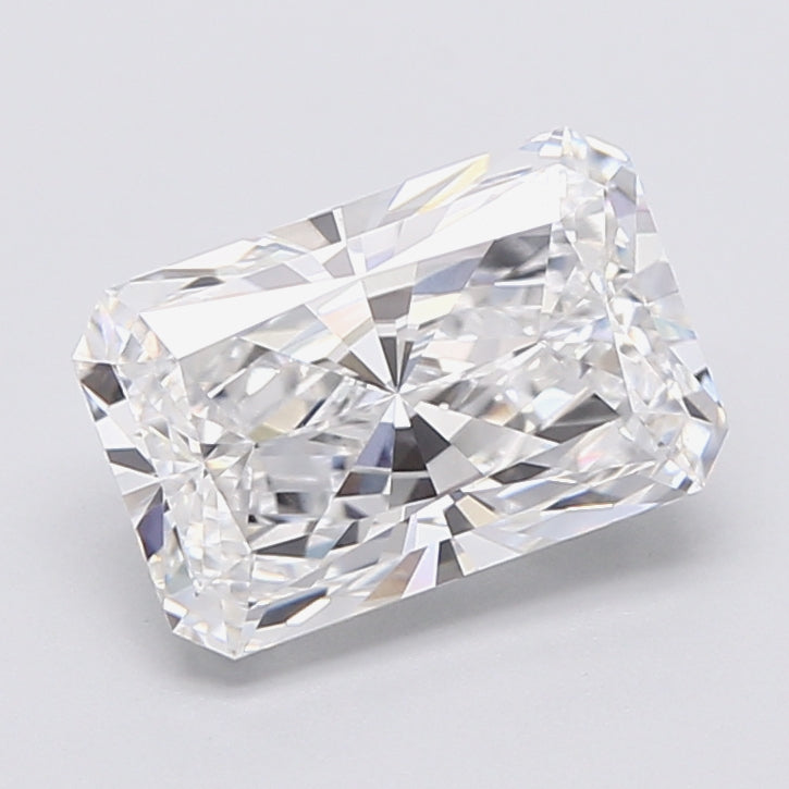 2.21 Carat Radiant Shaped, Very Good Cut, E Color, VVS2 Clarity, IGI Certified Lab Grown Diamond