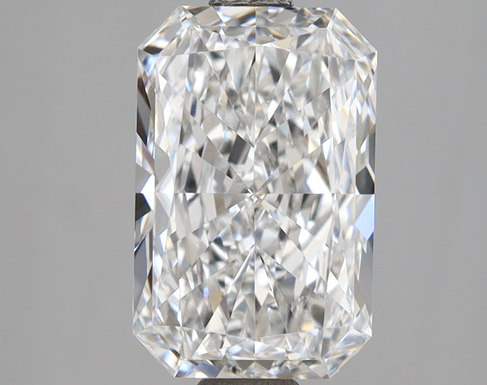 2.53 Carat Radiant Shaped, Excellent Cut, D Color, VVS1 Clarity, IGI Certified Lab Grown Diamond