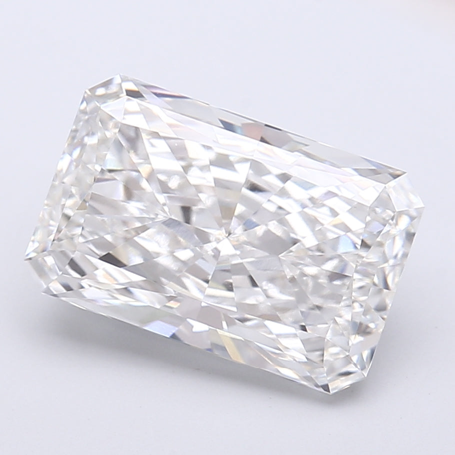 5.06 Carat Radiant Shaped, Very Good Cut, E Color, VVS2 Clarity, IGI Certified Lab Grown Diamond