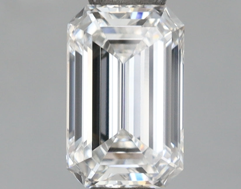 1.04 Carat Emerald Shaped, Ideal Cut, E Color, VVS1 Clarity, IGI Certified Lab Grown Diamond