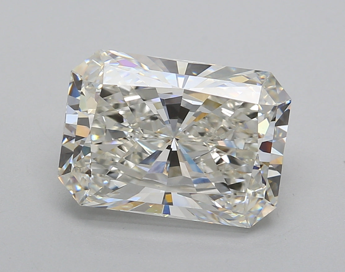 4.02 Carat Radiant Shaped, Excellent Cut, G Color, VS1 Clarity, IGI Certified Lab Grown Diamond