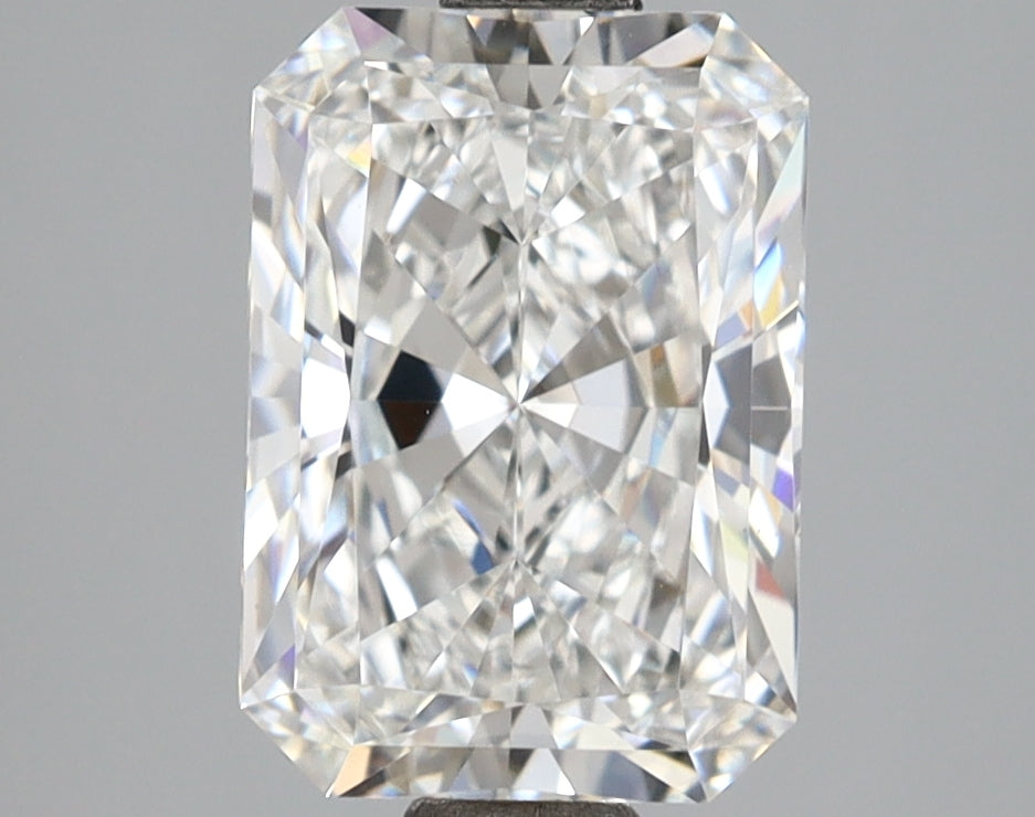 2.58 Carat Radiant Shaped, Ideal Cut, E Color, VS1 Clarity, IGI Certified Lab Grown Diamond