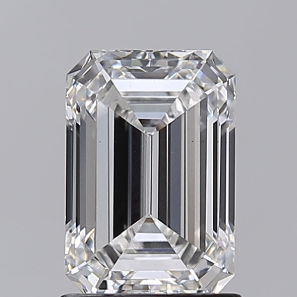 1.52 Carat Emerald Shaped, Excellent Cut, D Color, VS1 Clarity, IGI Certified Lab Grown Diamond