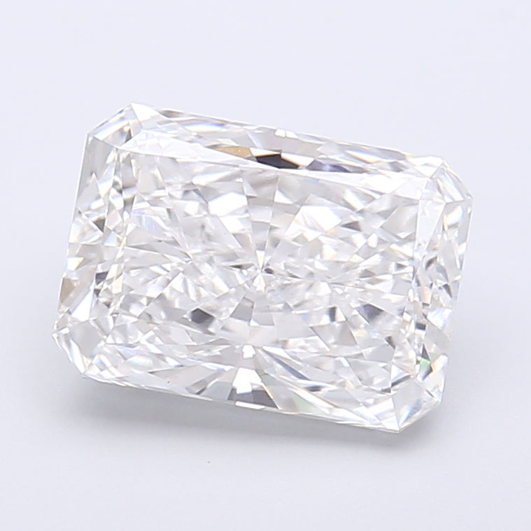 3.08 Carat Radiant Shaped, Very Good Cut, E Color, VVS2 Clarity, IGI Certified Lab Grown Diamond