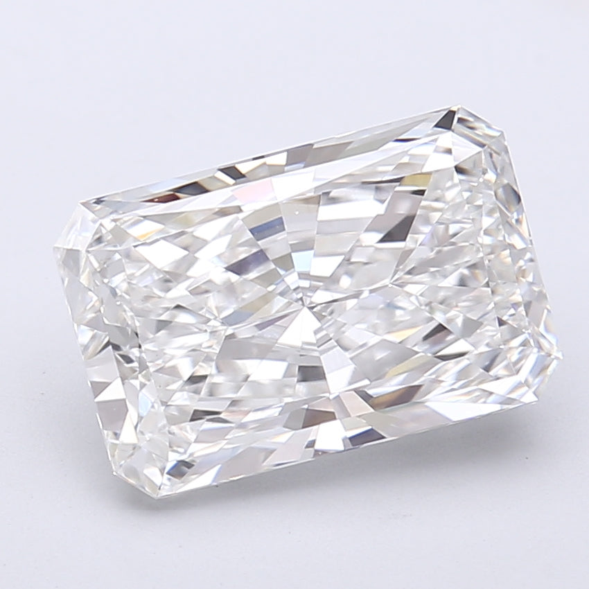 4.02 Carat Radiant Shaped, Very Good Cut, E Color, VVS2 Clarity, IGI Certified Lab Grown Diamond