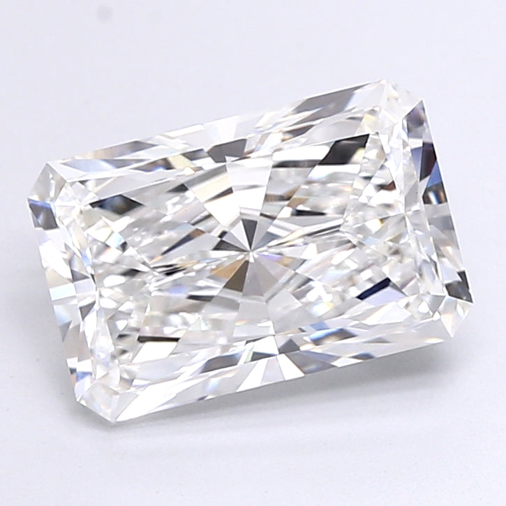 5.16 Carat Radiant Shaped, Very Good Cut, E Color, VVS2 Clarity, IGI Certified Lab Grown Diamond