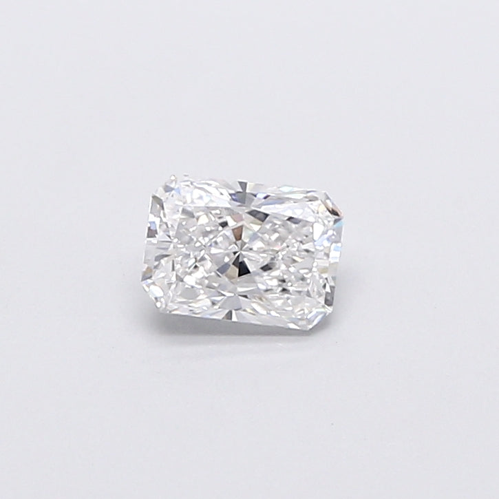 0.80 Carat Radiant Shaped, Very Good Cut, D Color, VVS2 Clarity, IGI Certified Lab Grown Diamond