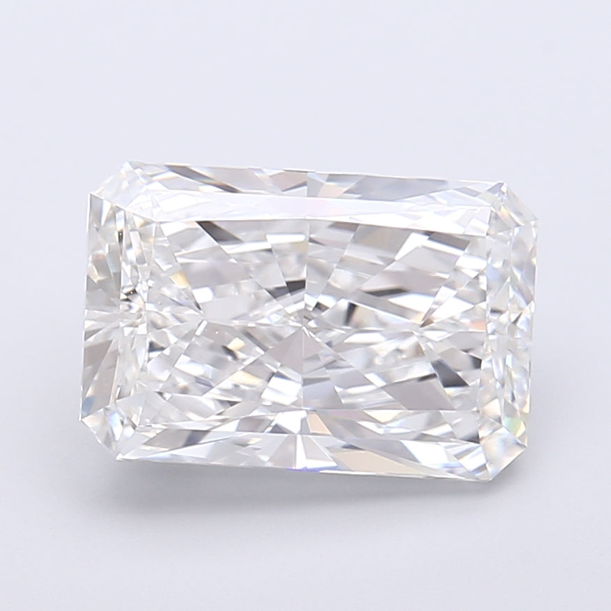 4.12 Carat Radiant Shaped, Very Good Cut, E Color, VVS2 Clarity, IGI Certified Lab Grown Diamond