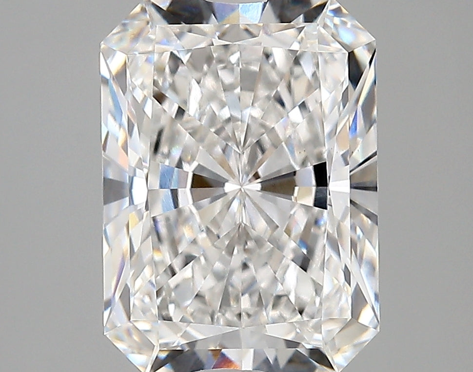 4.11 Carat Radiant Shaped, Very Good Cut, E Color, VS1 Clarity, IGI Certified Lab Grown Diamond