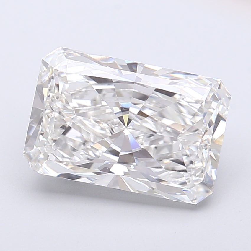 4.14 Carat Radiant Shaped, Very Good Cut, F Color, VS1 Clarity, IGI Certified Lab Grown Diamond