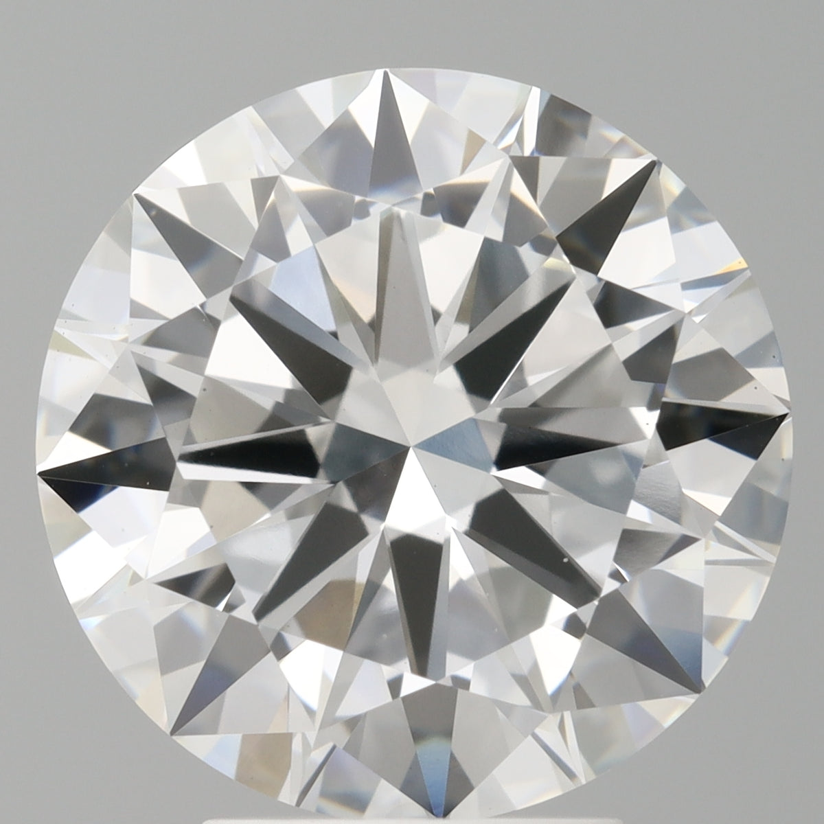 4.50 Carat Round Shaped, Excellent Cut, E Color, VVS2 Clarity, IGI Certified Lab Grown Diamond