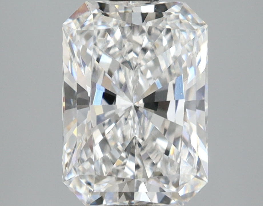 2.56 Carat Radiant Shaped, Ideal Cut, E Color, VVS2 Clarity, IGI Certified Lab Grown Diamond