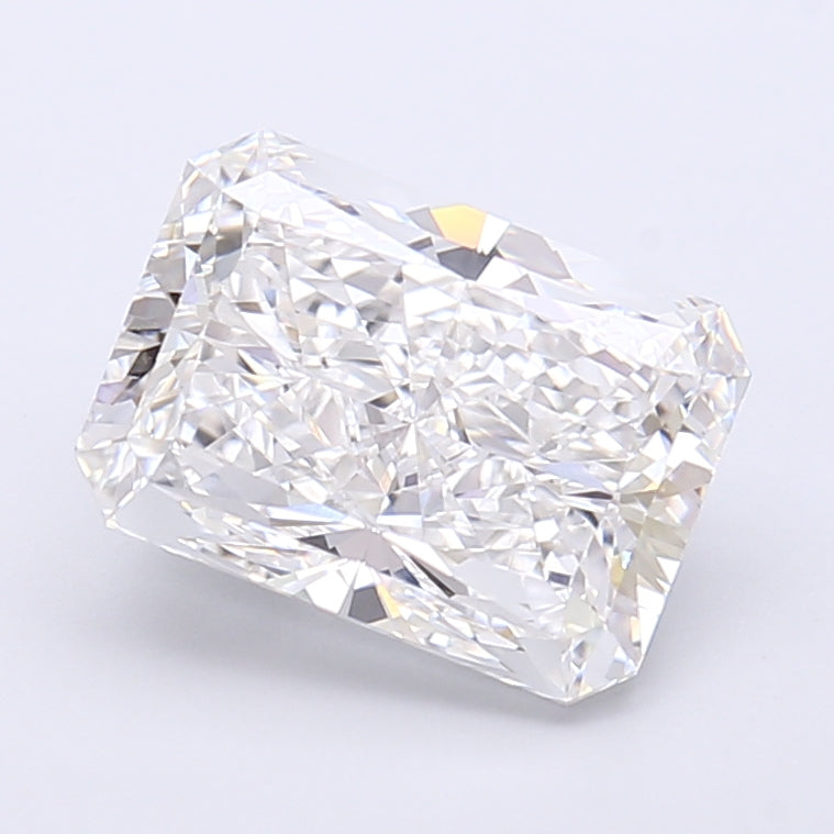 3.05 Carat Radiant Shaped, Very Good Cut, E Color, VS1 Clarity, IGI Certified Lab Grown Diamond