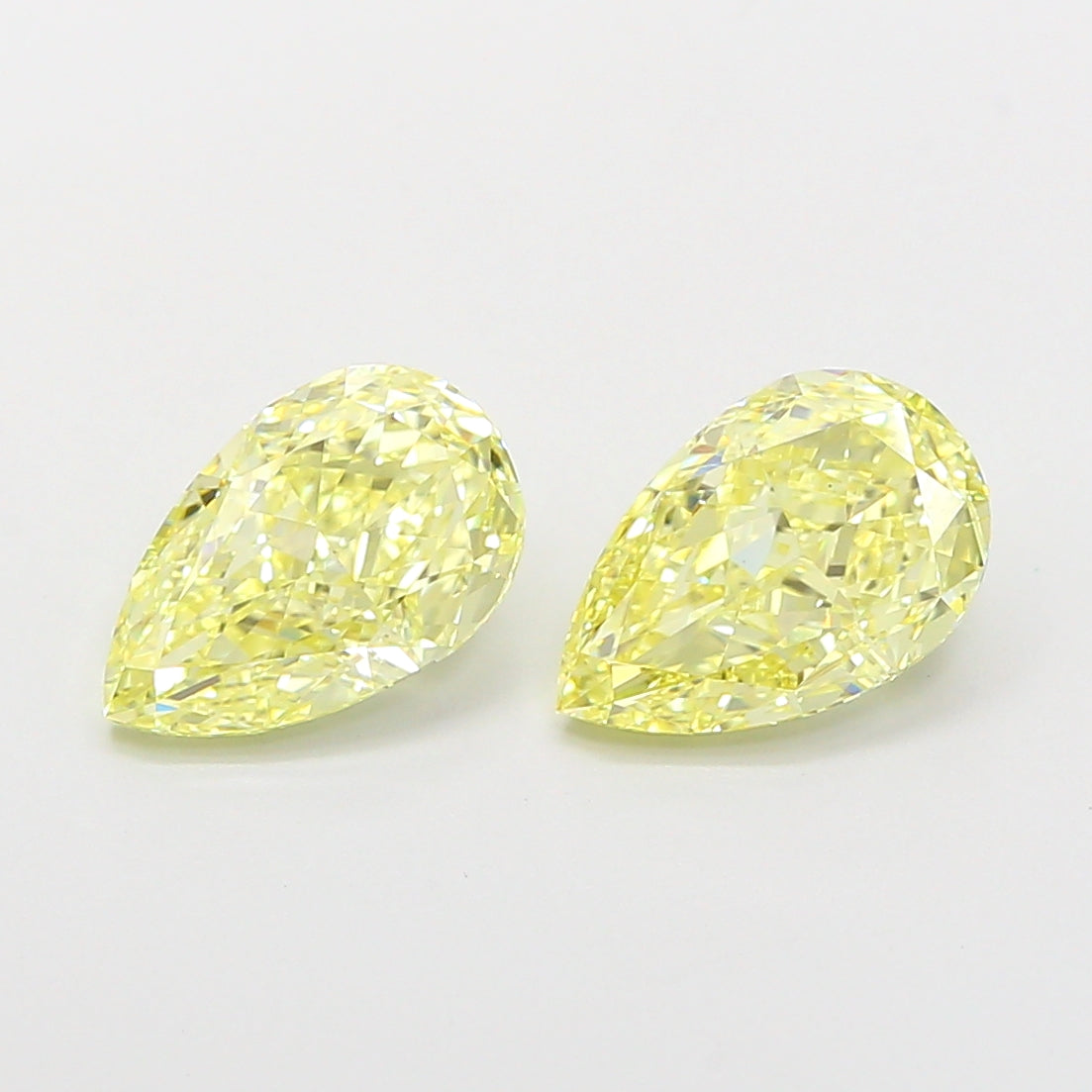 1.00 Carat Pear Shaped, Ideal Cut, VVS2 Clarity, IGI Certified Lab Grown Diamond