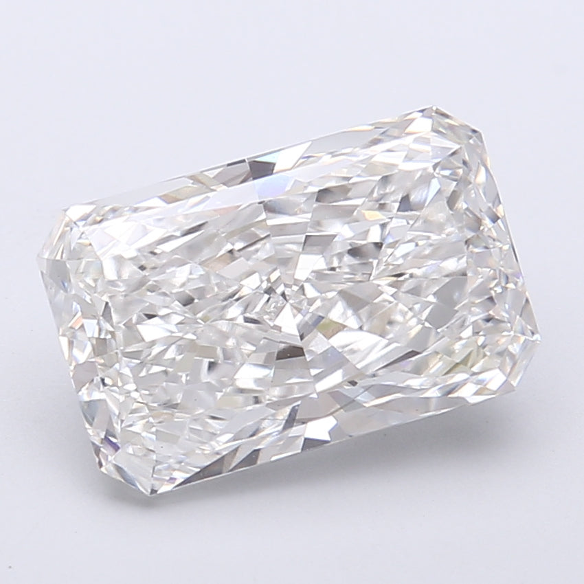 3.84 Carat Radiant Shaped, Very Good Cut, E Color, VS1 Clarity, IGI Certified Lab Grown Diamond