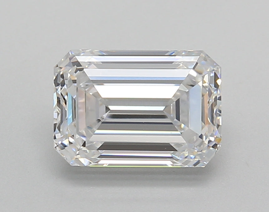 2.00 Carat Emerald Shaped, Very Good Cut, D Color, VVS2 Clarity, IGI Certified Lab Grown Diamond
