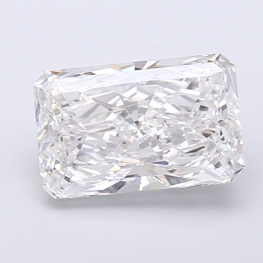 4.02 Carat Radiant Shaped, Very Good Cut, E Color, VS1 Clarity, IGI Certified Lab Grown Diamond