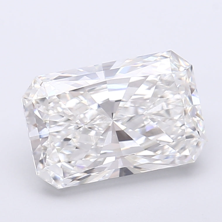 3.21 Carat Radiant Shaped, Very Good Cut, E Color, VS1 Clarity, IGI Certified Lab Grown Diamond