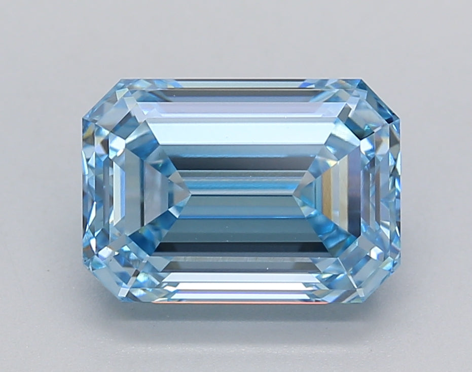 2.89 Carat Emerald Shaped, Ideal Cut, VS1 Clarity, IGI Certified Lab Grown Diamond