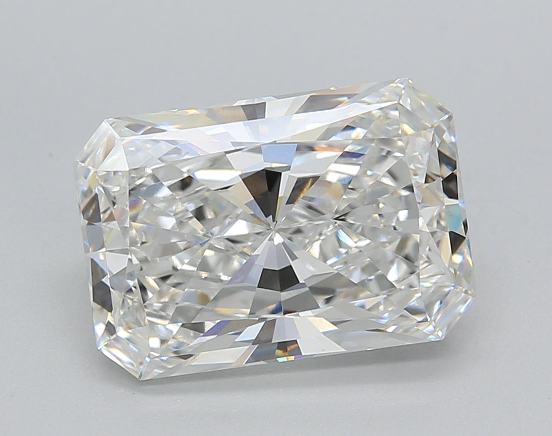 4.00 Carat Radiant Shaped, Ideal Cut, E Color, VVS2 Clarity, IGI Certified Lab Grown Diamond