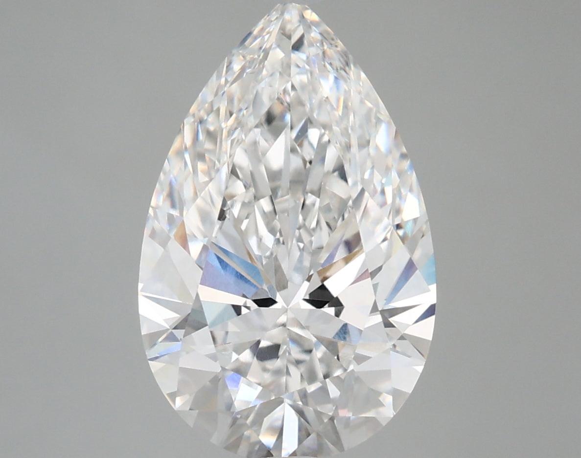 4.36 Carat Pear Shaped, Very Good Cut, E Color, VVS2 Clarity, IGI Certified Lab Grown Diamond